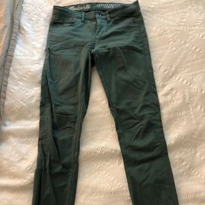 Madewell Skinny Skinny Ankle Pants in Faded Green